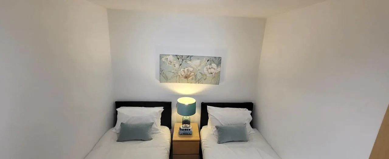 Cosy Stays Daybrook Nottingham Apartment